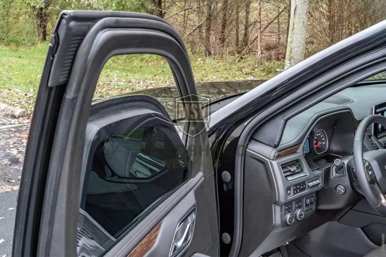 
								ARMORED CHEVROLET TAHOE full									