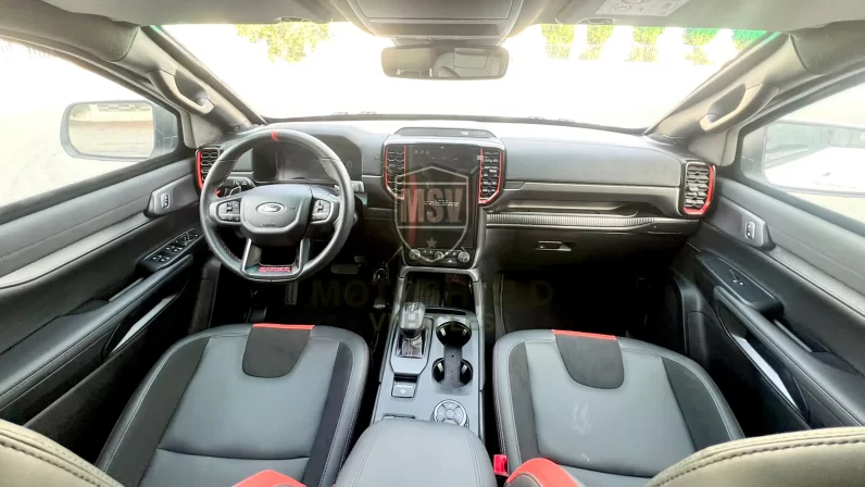 
								ARMORED FORD RANGER RAPTOR full									