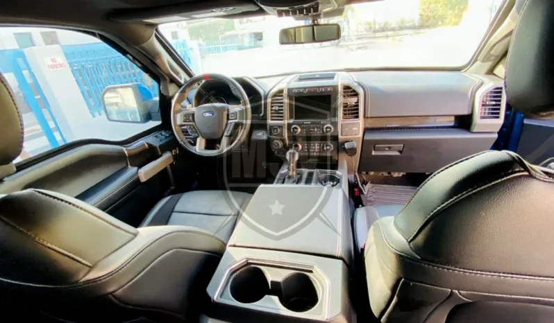 
								ARMORED FORD F-150 RAPTOR full									