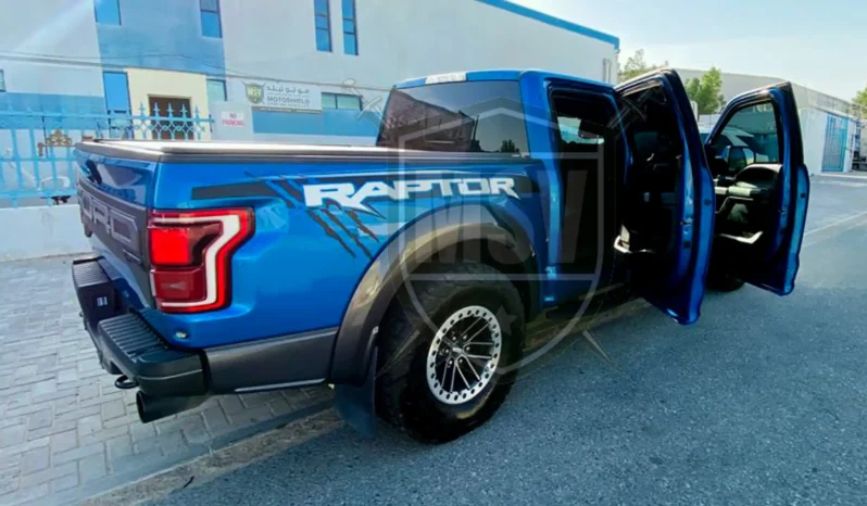 
								ARMORED FORD F-150 RAPTOR full									